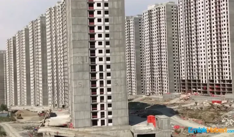 Esenyurt’ta 13 Yıllık Konut Mağduriyeti: 6 Bin 500 Konutluk Innovıa 4 Projesi Hâlâ Tamamlanmadı