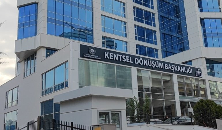 Kentsel Dönüşüm Başkanlığı duyurdu: 24 ilde 660 arsa satışa çıkıyor! İşte müzayede tarihleri..