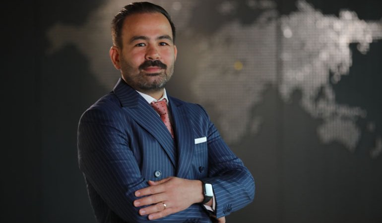 Özel sermaye fonları enerji, sağlık, altyapı ve savunma gibi daha dayanıklı sektörlere yöneliyor