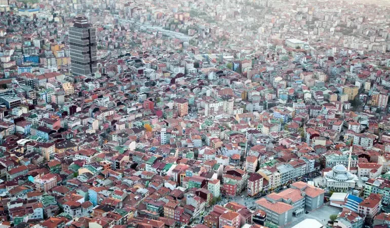 İstanbul’da 40 bin bina tarandı, 18 bin 800’ü yüksek riskli çıktı!