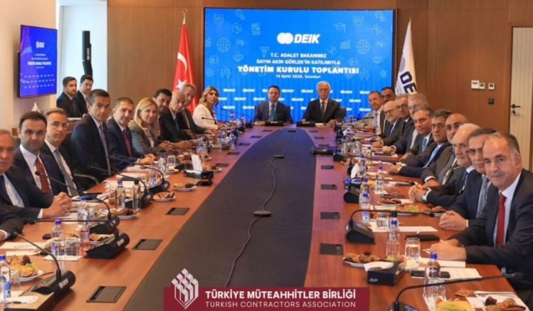 Müteahhitlerin kritik gündemi Adalet Bakanı Akın Gürlek’e taşındı..