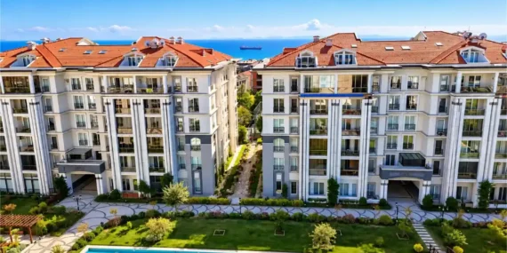 Apartman-ve-Bina-Giris-Kapilarinin-Acik-Birakilmasi-Guvenlik-ve-Enerji-Kaybina-Yol-Aciyor-featured